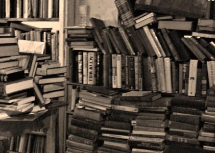 The Quiet Skill of Putting a Book Down